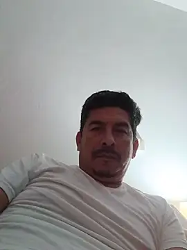 Fys82's Live XXX Chat