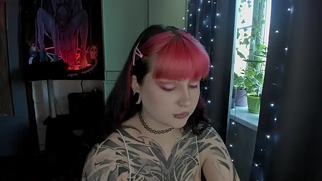 t0riayun0's Live XXX Chat