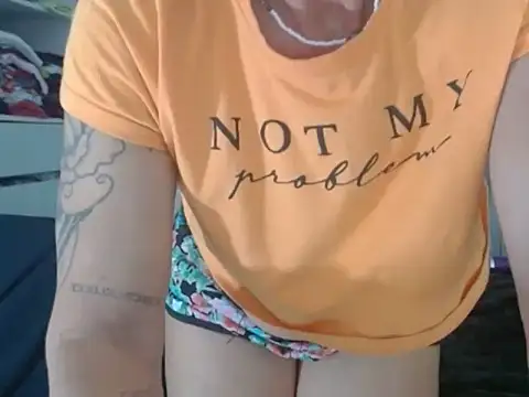 milf-sol Webcam Show