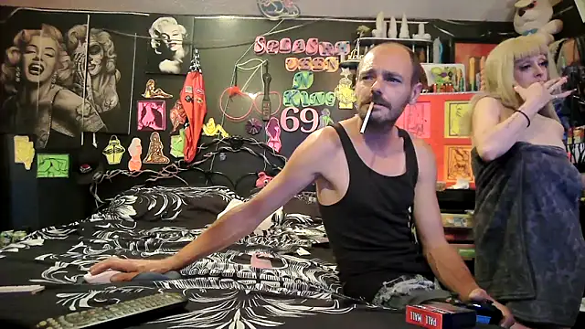 הופעת וובקאם של DaddyAndSplashQueen