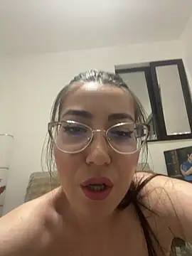 Kylie_Kathyn Live XXX chat