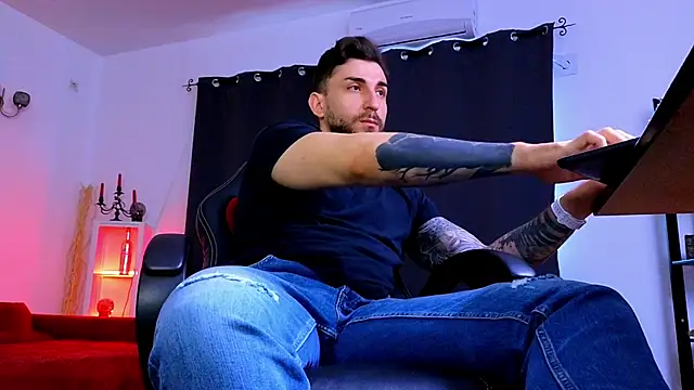 Webkamerová show MightyAaron66