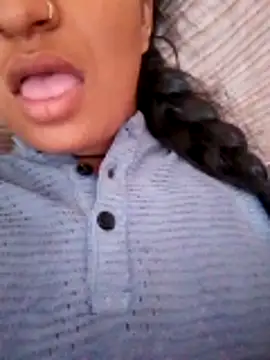 Suhani_hot12 Show in webcam
