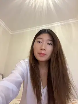 qiuqiu_018 在線直播表演