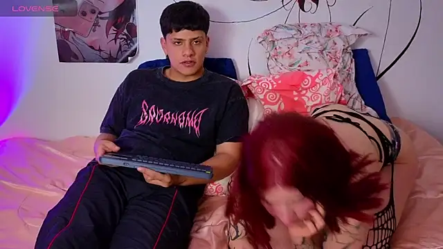 Show de LilithAndJacob na webcam