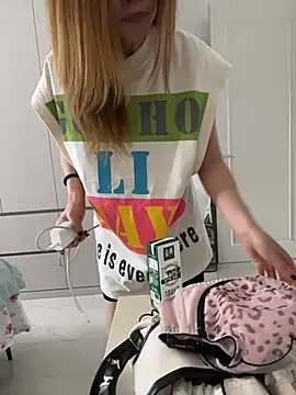 okgirl_23's Webcam Show