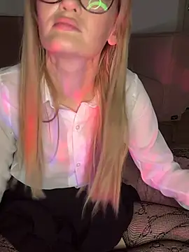 UmaBlossom live XXX chat