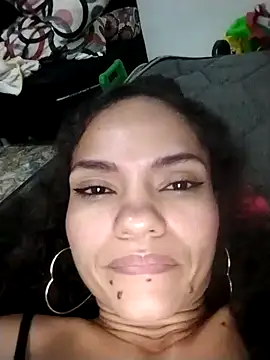 Karen_Ariass 现场XXX聊天