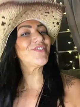 LittleMissEeve Chat XXX live