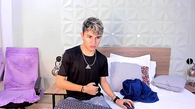 Valerius_Angel – webcam-show