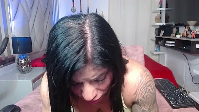 nati_muscle Chat XXX live
