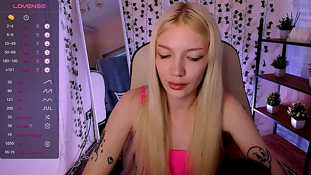 Chat XXX en directo de AnyaTaylor_