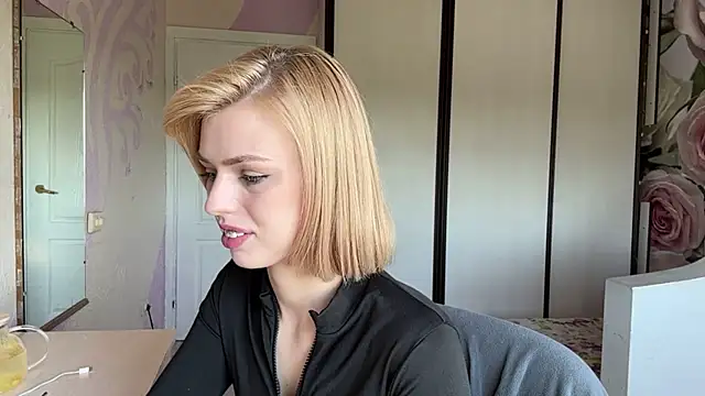 Živý XXX chat ScarlettRosy