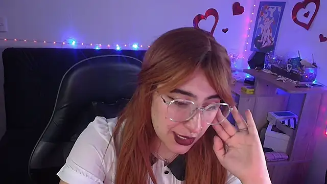 Miacatsito3's Live XXX Chat