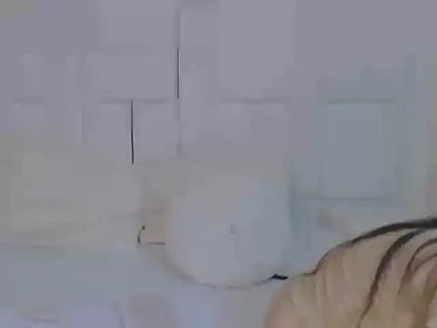 AnnieDesire's Live XXX Chat