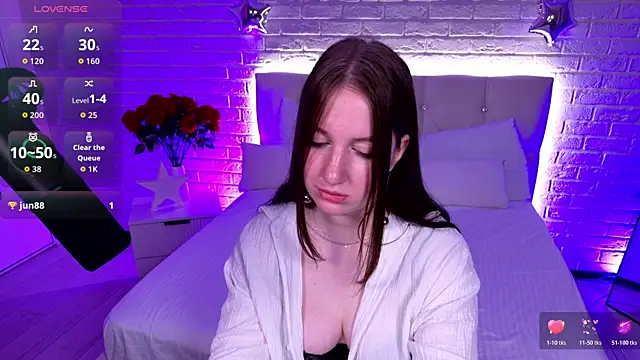 Chat +18 de Elisabeth_Binder ao vivo
