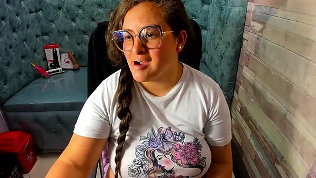 Sarah_Boobs_ – Naživo XXX chat