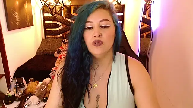 scarleth_blue's Webcam Show