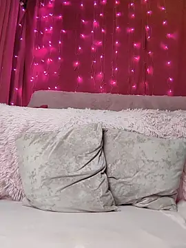 Chat +18 de Love_Lysa_ ao vivo