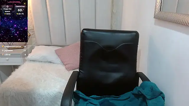 Chat XXX ao vivo de Echypyon_