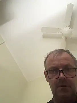 Pertunjukan Kamera Web ledenjak