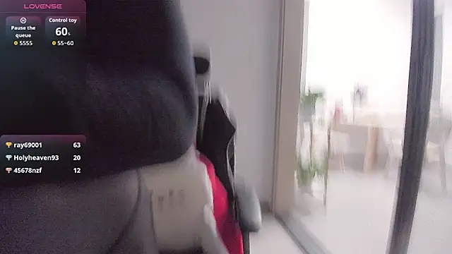 Vivian-6's Live XXX Chat