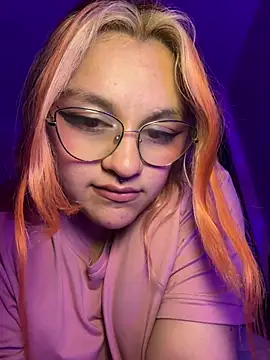 Chatroom XXX en direct de Sophia_Weest99