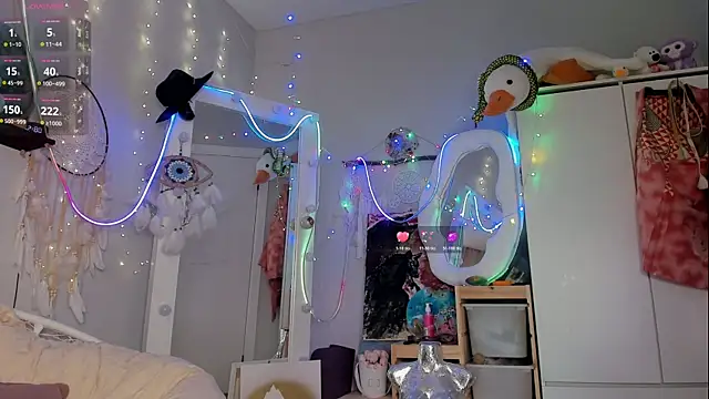 Kiralotus' Live XXX Chat