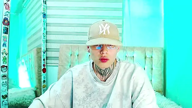 Czat XXX na żywo – _justinmoon2