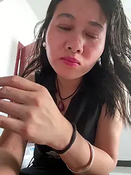 daaqnn Chat XXX in diretta