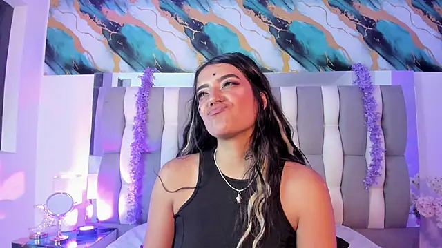 IsaDiiaz Chat XXX live