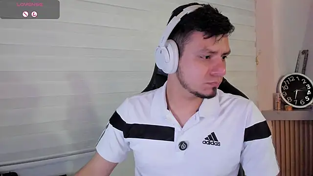 Rick_Adams webkamerás műsora