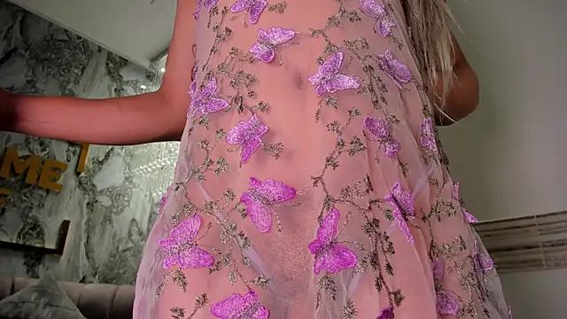 Sophi_JohnsonのライブXXXチャット