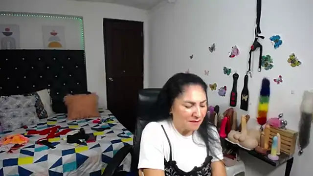 mature_bigboobs10's Live XXX Chat