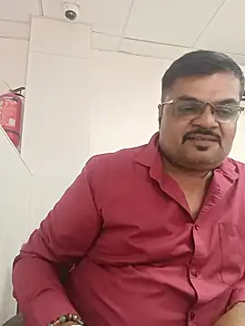 Desi_Lodo_Gujju_Boy 网络视讯表演