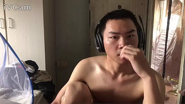 dyjdddttj's Live Chat Room