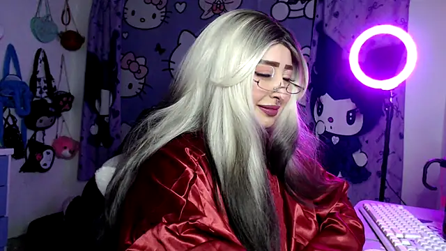 lussyevans24 – Live XXX-chat