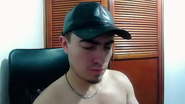 Chat +18 de TouchDaddy4 ao vivo