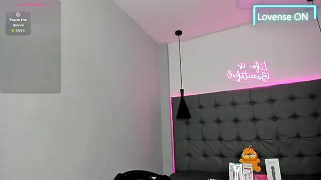 Chat XXX Live scarletcherry18