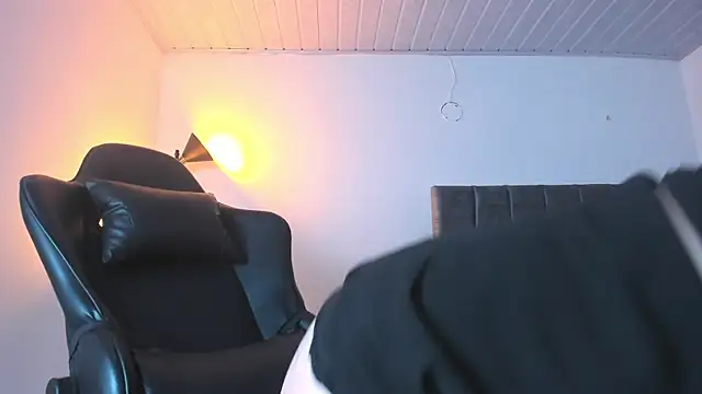 Živý XXX chat KayllaEvanss_