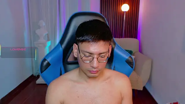 marcuswildx লাইভ XXX চ্যাট