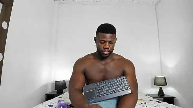 Онлайн чат XXX James_McBoy