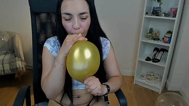 _BellaEvans_ Live XXX-Chat