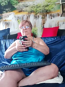 Chat +18 de QueenPammy1 ao vivo