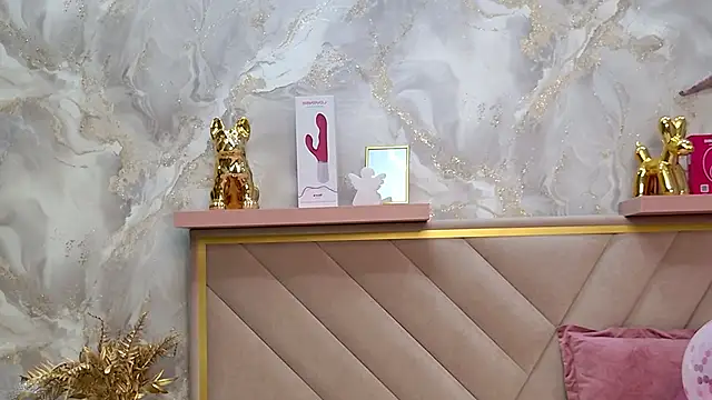 XXX chat uživo modela EvaXElfi