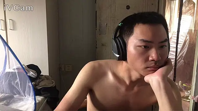 dyjdddttj 现场XXX聊天
