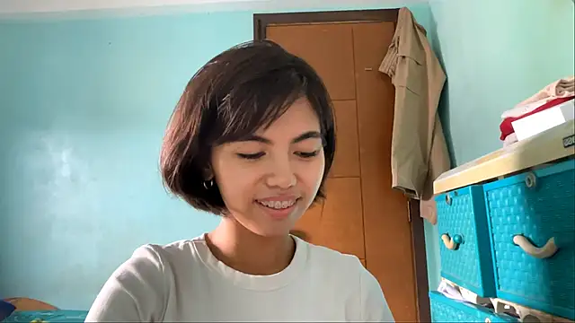 YukikoSchaefers Chat XXX in diretta