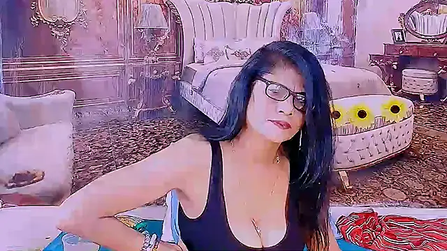 Chat XXX en directo de IndianAllure