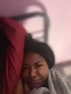 EbonyFleurLegs' Live Sex Cam Show