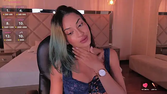 KayraLanne 现场XXX聊天